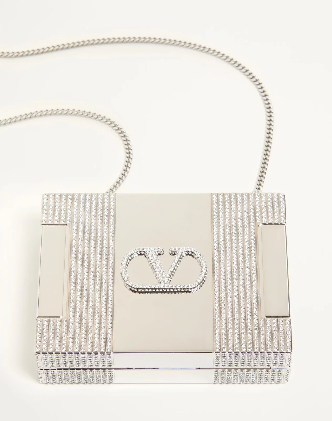 Клатч-минодьер Valentino Garavani Minaumorphe из металла с кристаллами Swarovski® и атласным футляром — фото 6