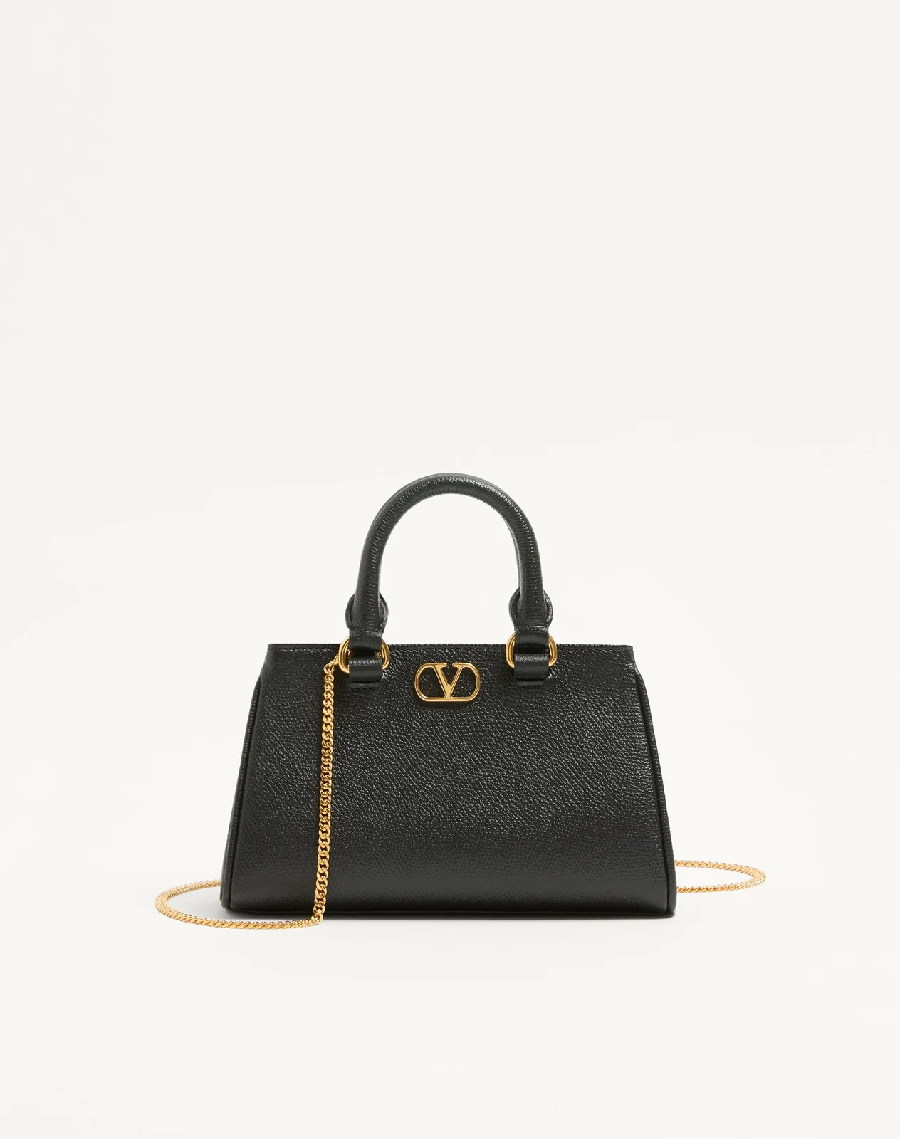 Мини-сумка VLogo Signature из зернистой телячьей кожи — фото 1