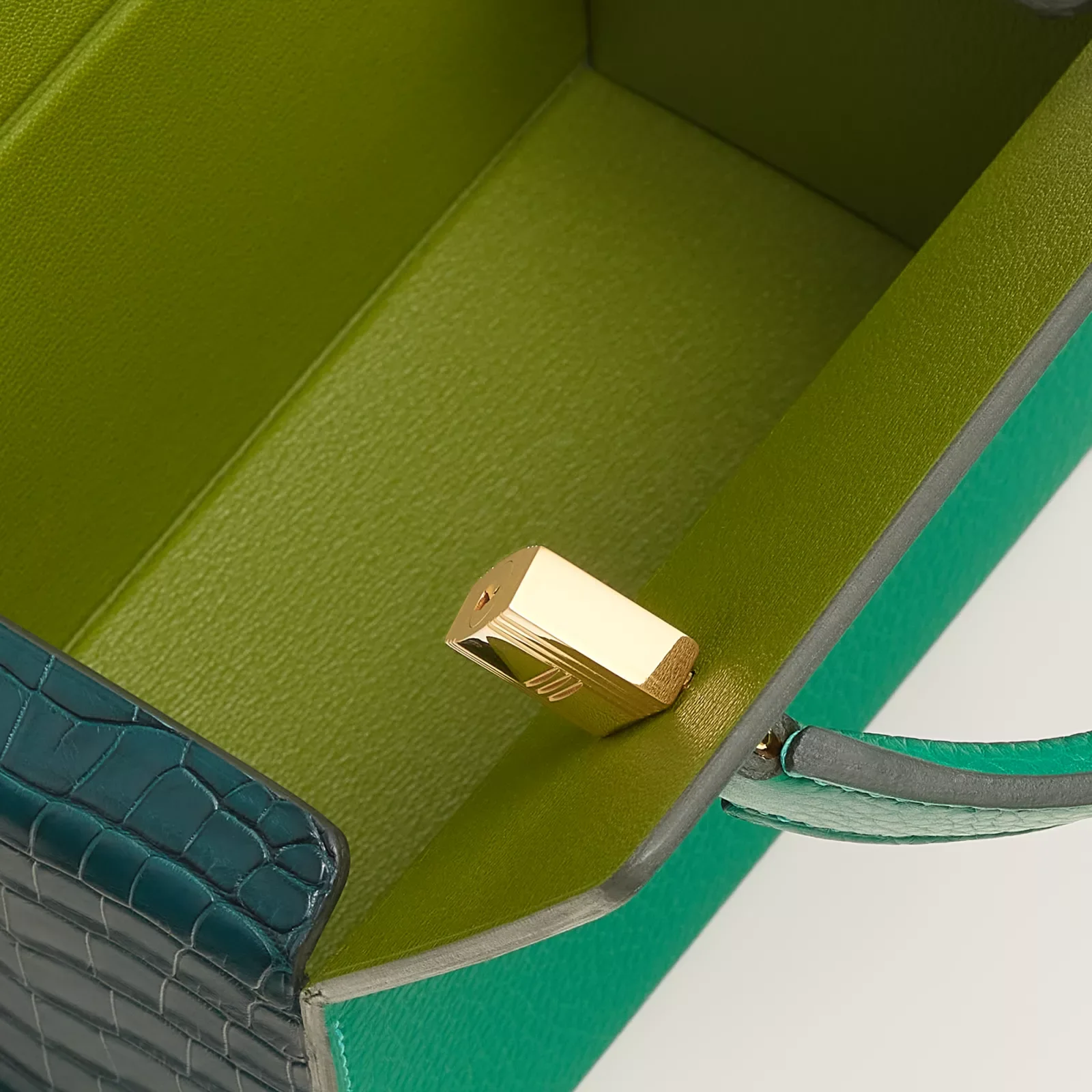 Квадратные сумки — фото 4