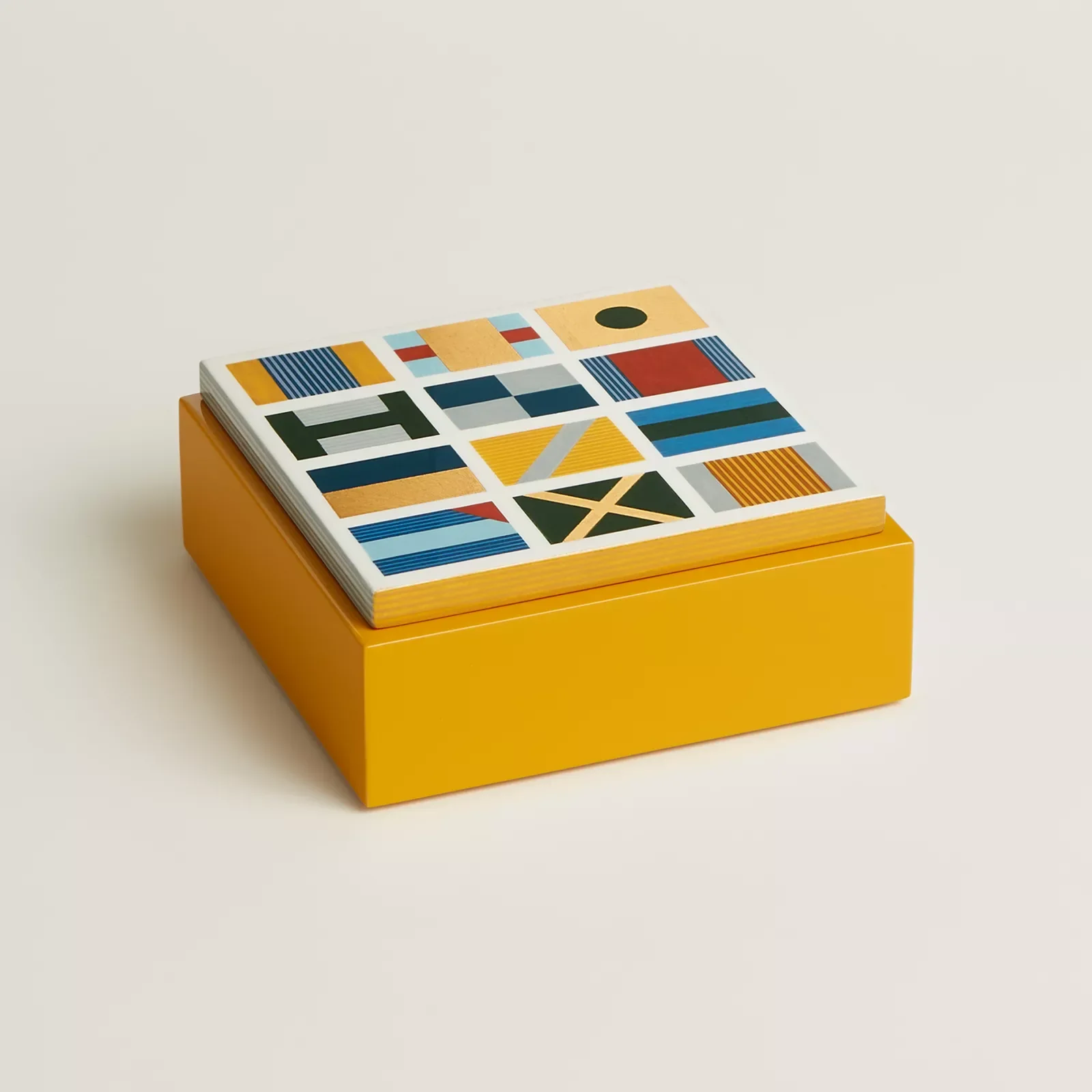 “Theoreme Геометрическая эмблема лошади "Организатор Box, Small — фото 1