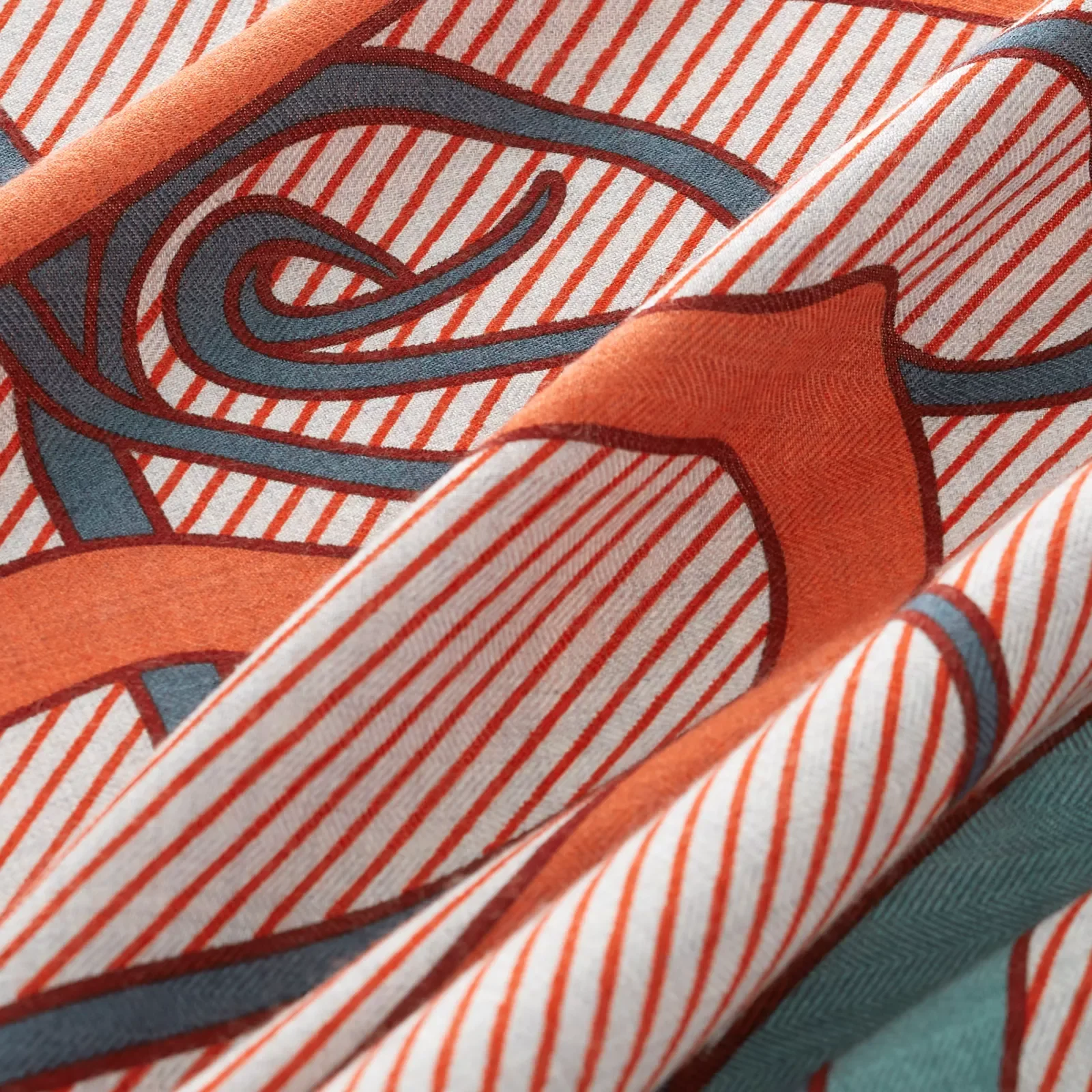 Шарф-треугольник "Рубашка в стиле седлового танца" — фото 3