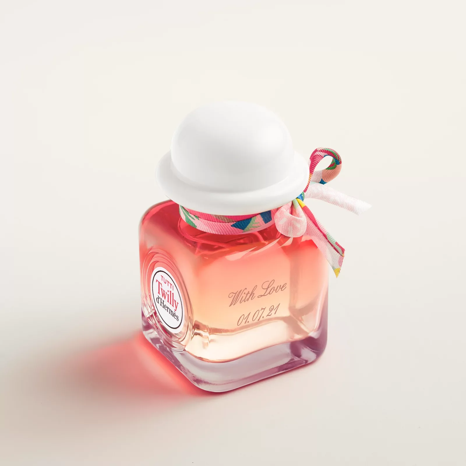 Парфюмированная вода Hermès Silk — фото 4
