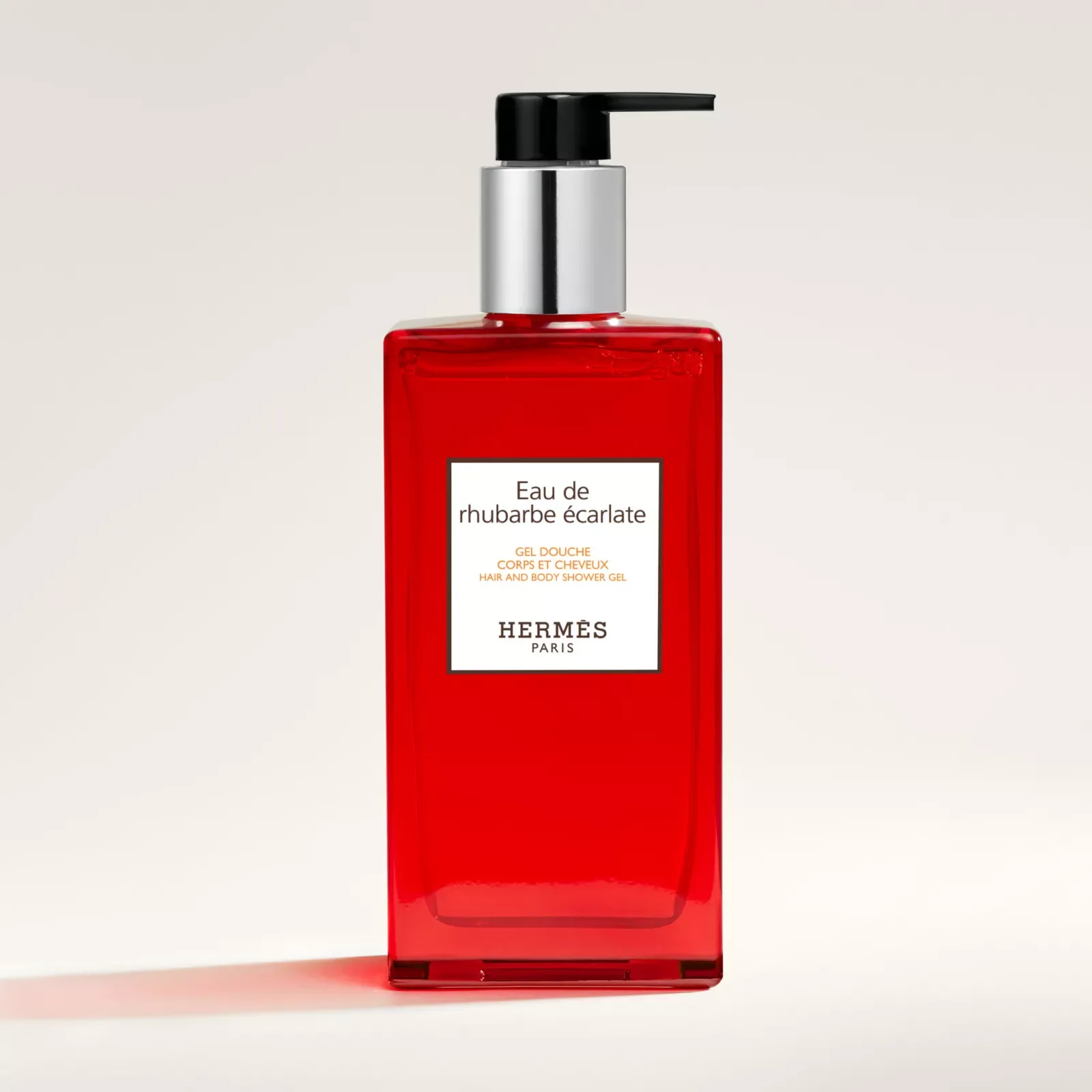 Шампунь с ароматом женьшеня Hermès Scarlet — фото 1