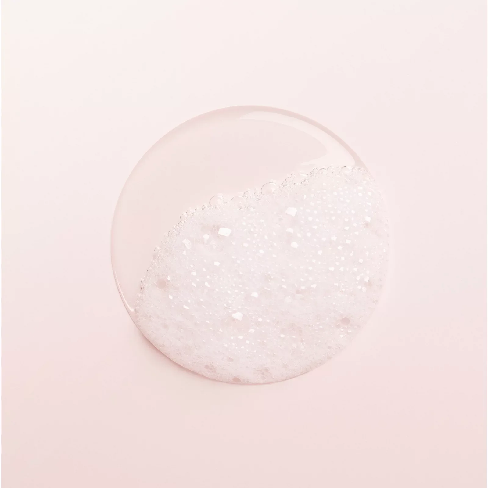 Шампунь с ароматом женьшеня Hermès Scarlet — фото 5