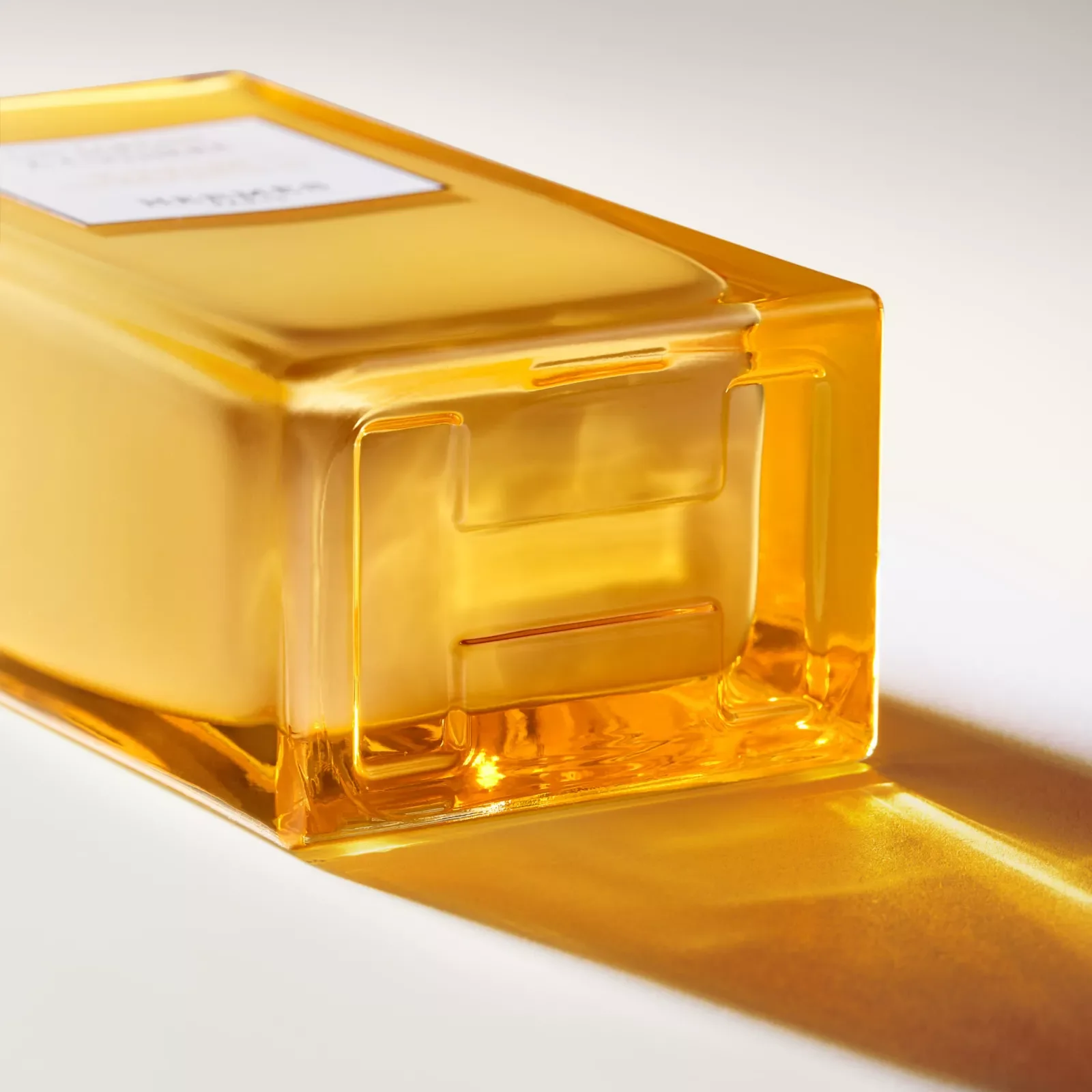 Увлажняющий лосьон для тела «Сады Кисиры» от Hermès — фото 3