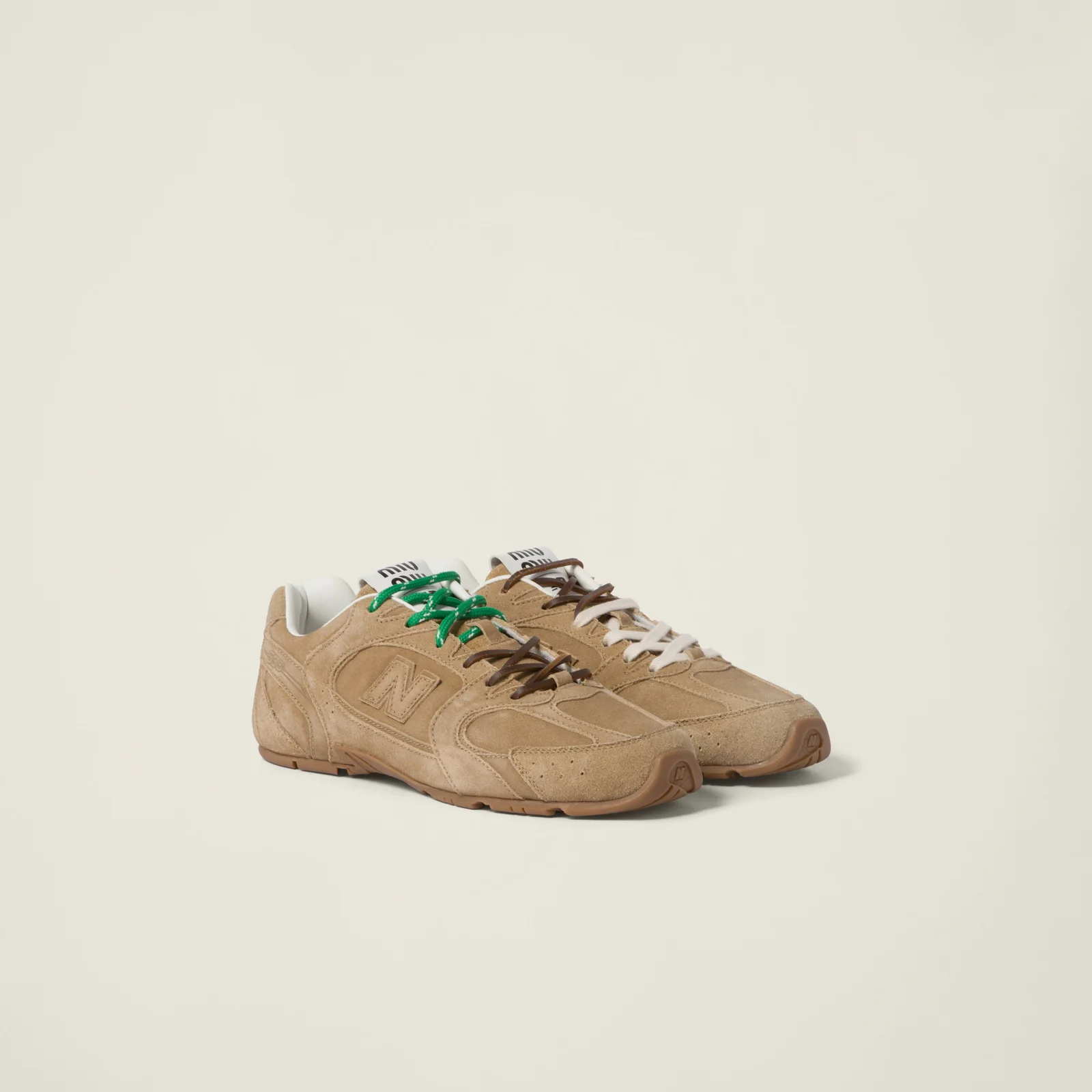 Кроссовки New Balance X Miu Miu 530 SL из замши и сетки — фото 1