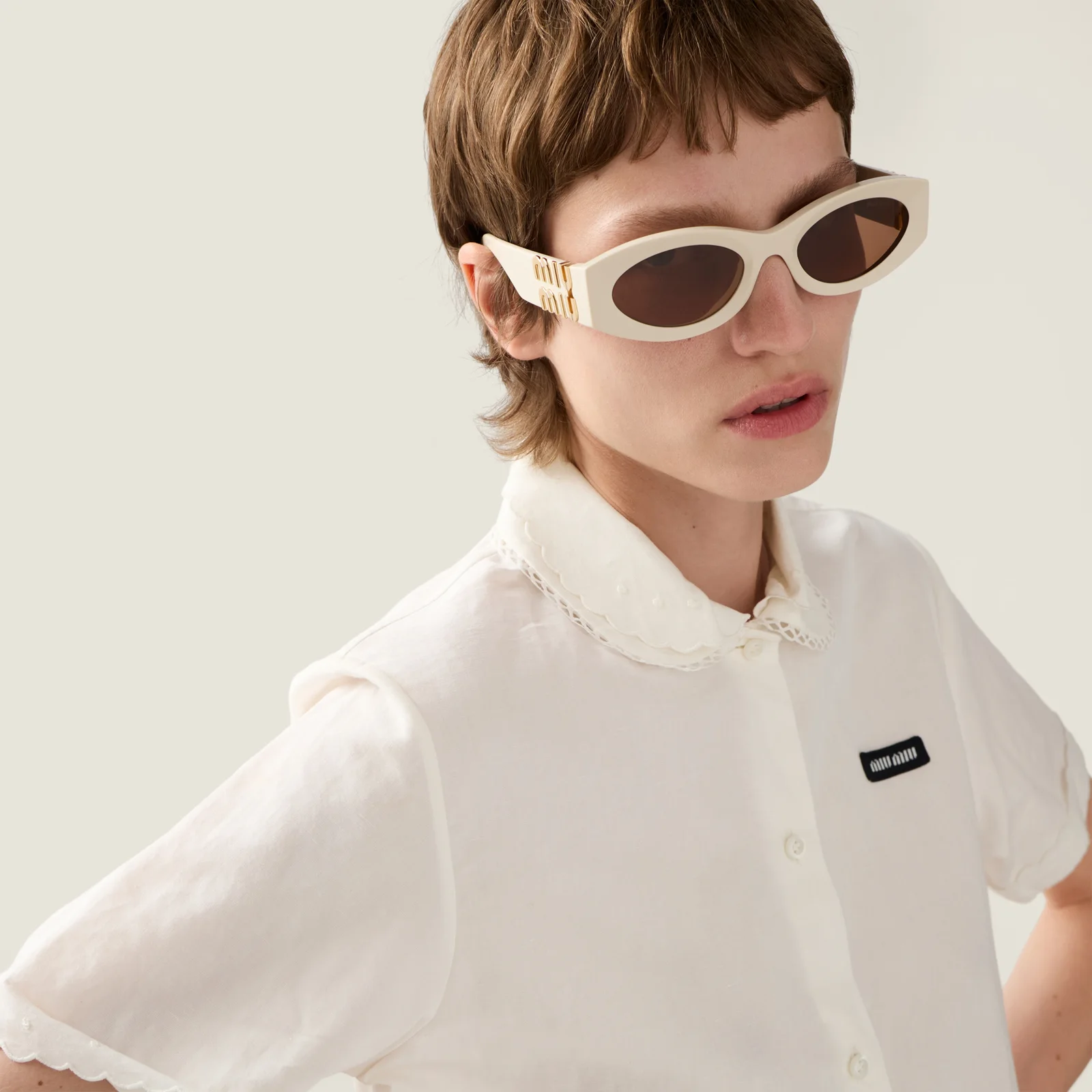 Солнцезащитные очки Miu Glimpse — фото 6