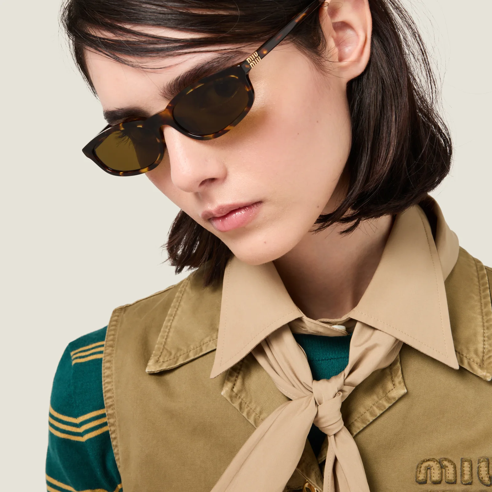 Солнцезащитные очки Miu Look — фото 2