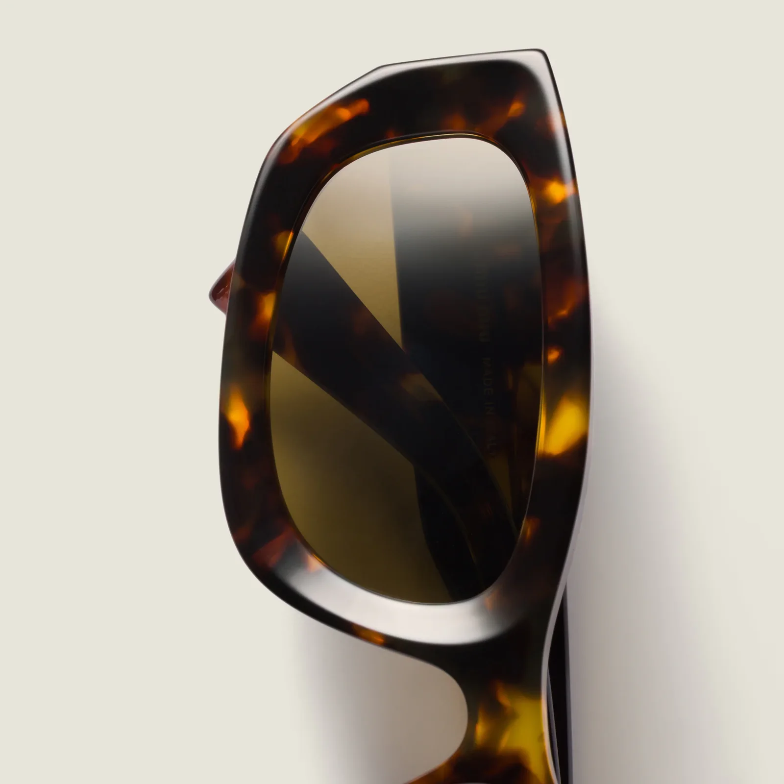 Солнцезащитные очки Miu Glimpse — фото 5