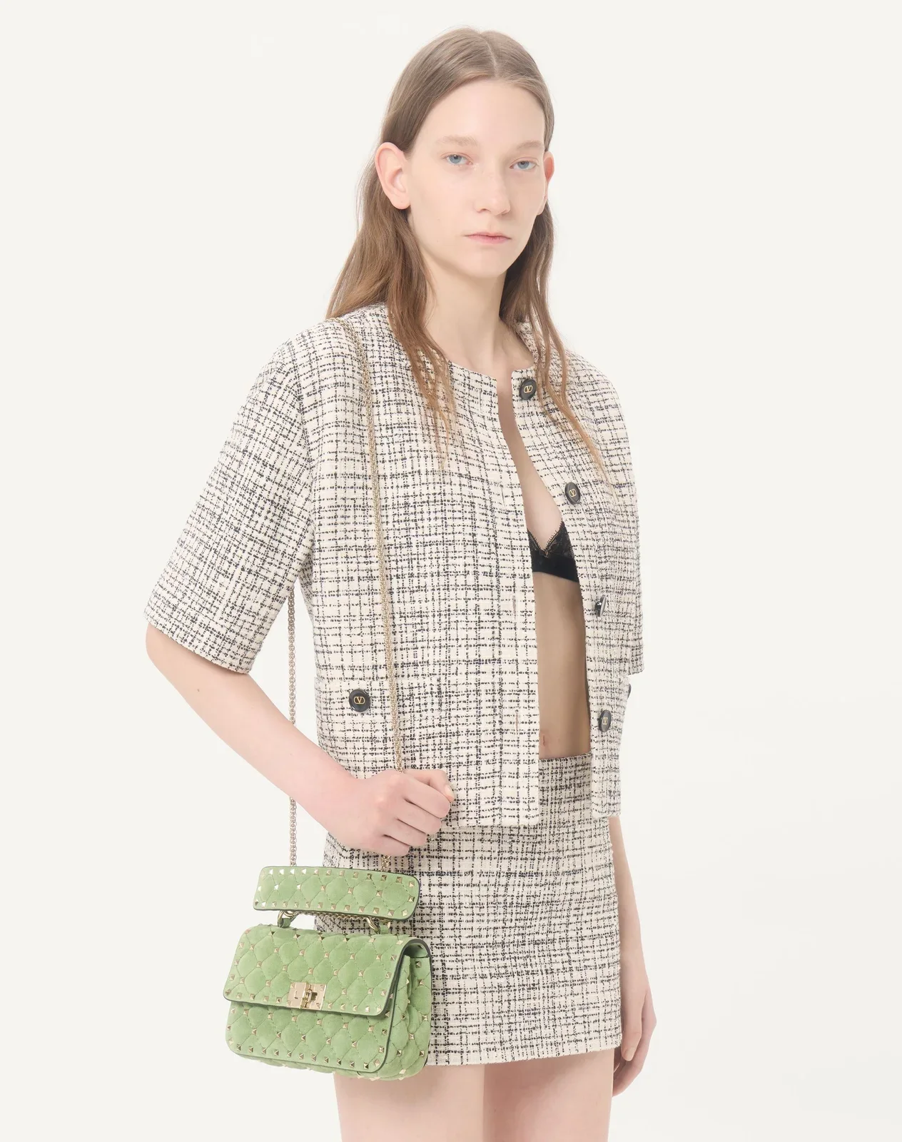 Маленькая сумка Valentino Garavani Rockstud Spike из замши — фото 7