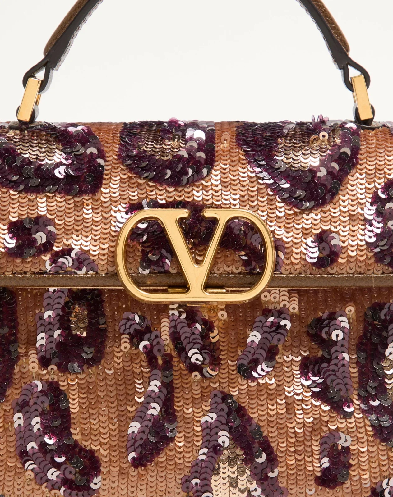 Мини-сумка с ручкой Valentino Garavani VSLING с анималистичной вышивкой — фото 8