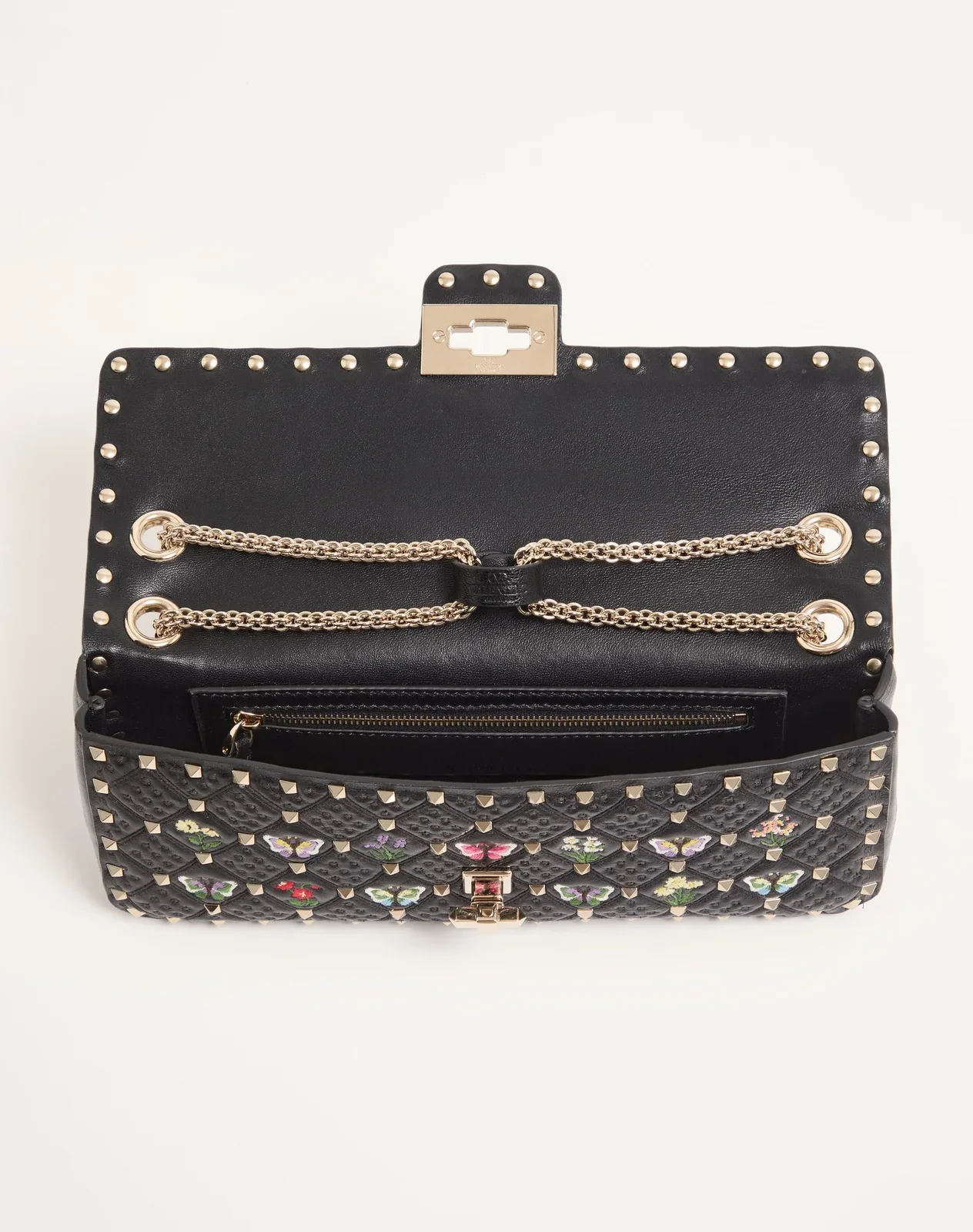 Сумка через плечо среднего размера Valentino Garavani Rockstud Spike из кожи наппа с вышивкой — фото 6