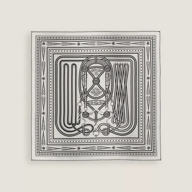 «Grand CelebrationBANDANA”55 Шелковый шарф
