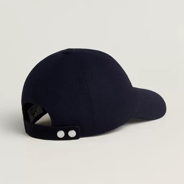 Max DechaineBeanie