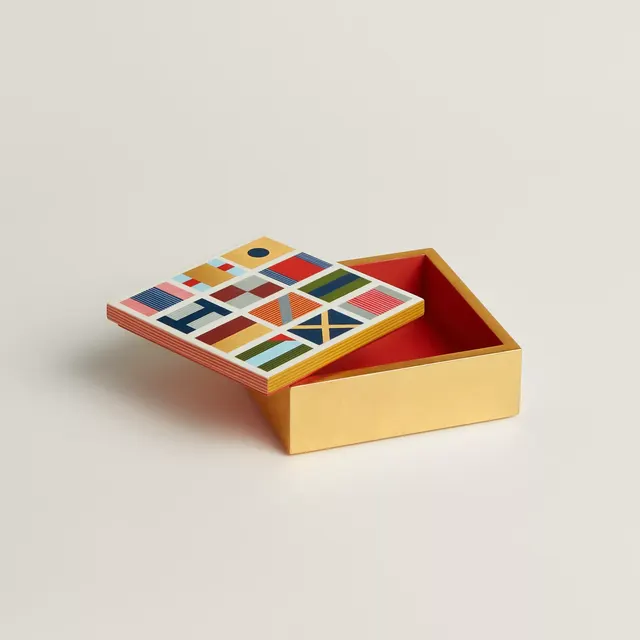 “Theoreme Геометрическая эмблема лошади "Организатор Box, Small