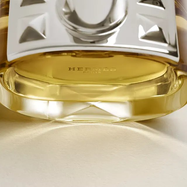 Насыщенный парфюм «Бакни» от Hermès