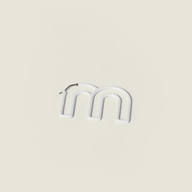 Одиночная металлическая сережка