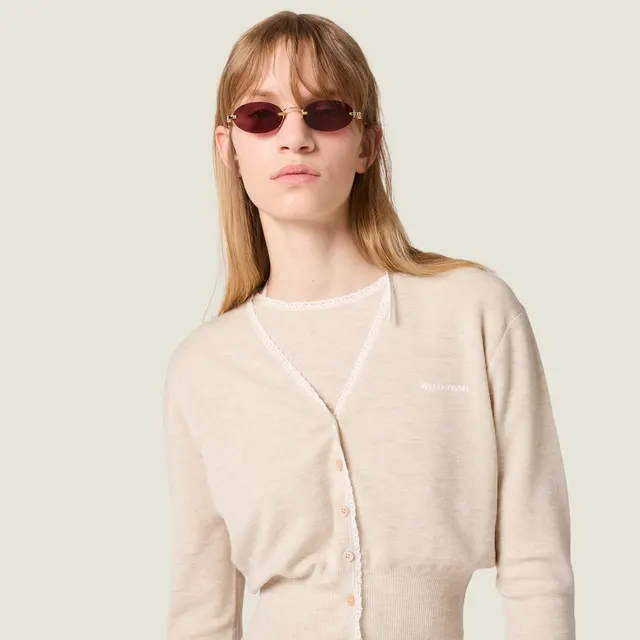 Солнцезащитные очки Miu Miu
