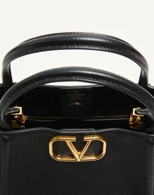 Маленькая сумка с ручками Valentino Garavani Alltime из зернистой телячьей кожи