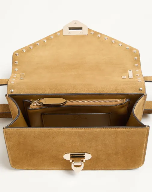 Маленькая сумка через плечо Valentino Garavani Rockstud из замши