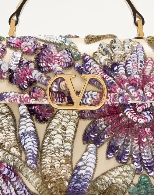 Мини-сумка с ручкой Valentino Garavani VSLING с вышивкой