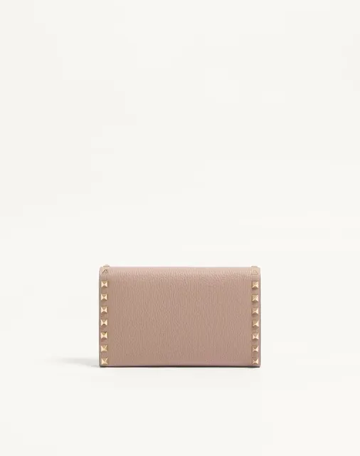 Кошелёк на цепочке Rockstud из зернистой телячьей кожи