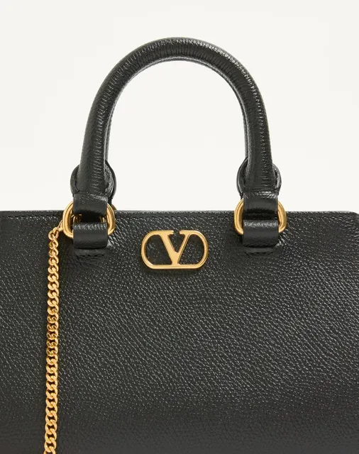 Мини-сумка VLogo Signature из зернистой телячьей кожи