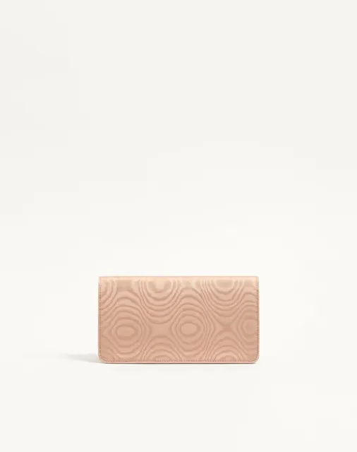 Кошелёк на цепочке VLogo Signature из ткани муар с ювелирным логотипом