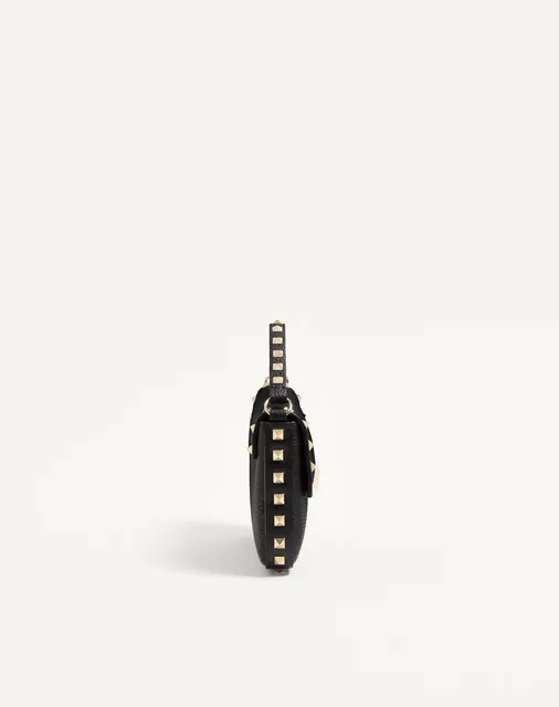 Клатч Rockstud из зернистой телячьей кожи